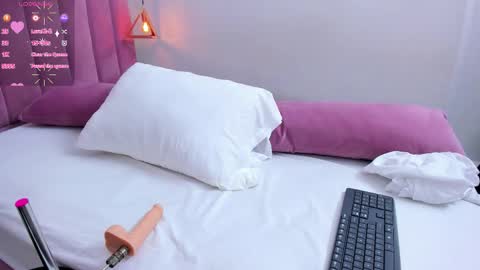 Snapshot of megansaenz_1 chatting on 03-14-26, 07:41 Megan online show from 03-14-26, 07:41