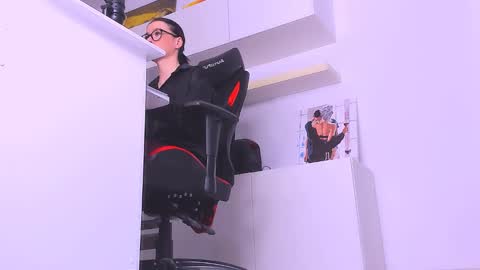 Megan online show from 01-15-25, 10:02