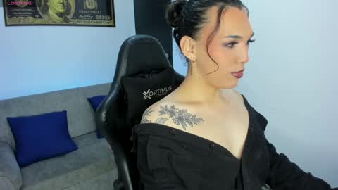 Meghan the doll online show from 02-08-25, 02:16