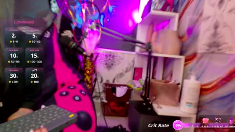 Snapshot of meganwolf1_ chatting on 10-27-25, 08:13 Megan online show from 10-27-25, 08:13