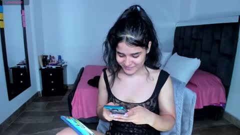 Snapshot of meganxue18 chatting on 03-11-25, 11:26 Megan Xue online show from 03-11-25, 11:26