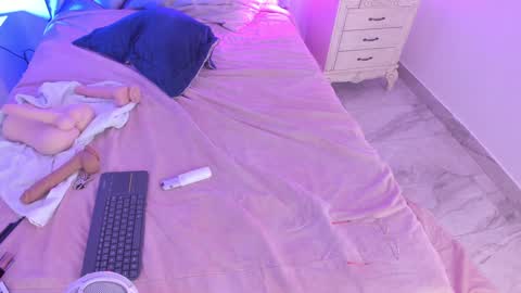 Snapshot of megaraowen_ chatting on 01-03-25, 07:38 M E G A R A online show from 01-03-25, 07:38