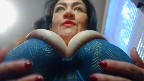 SHAROLD online show from 12-16-25, 06:57