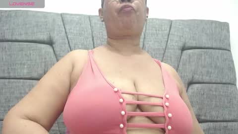 Snapshot of megatitsxxx chatting on 03-07-26, 01:13 milfpleasure online show from 03-07-26, 01:13