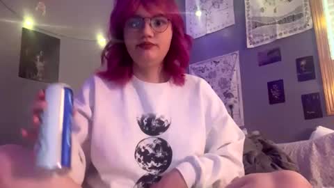 Snapshot of megeggs chatting on 03-01-25, 07:59 Megeggs online show from 03-01-25, 07:59