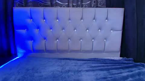 meggan online show from 10-14-25, 04:02