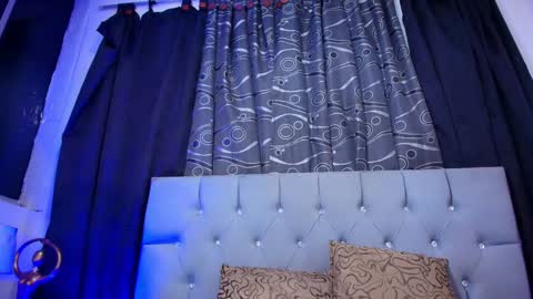 meggan online show from 11-07-25, 04:34