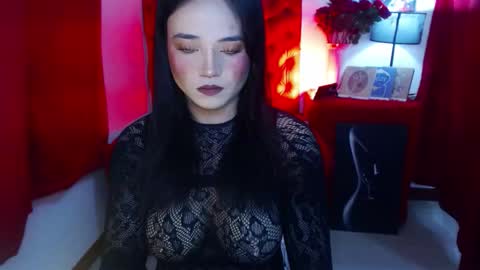 meggan  . maria shantal online show from 10-05-25, 09:18