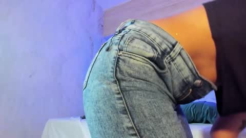 MEGGY MAE online show from 01-09-26, 01:03