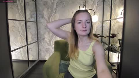 Meggy online show from 09-29-25, 06:29