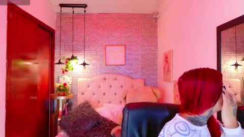 Snapshot of meghan_nill chatting on 11-03-25, 02:57 Meghan online show from 11-03-25, 02:57