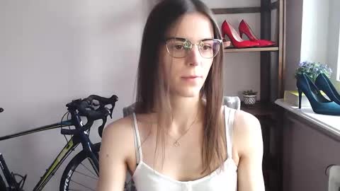 Megi online show from 02-12-26, 02:23