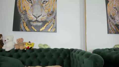 Snapshot of megpalmer chatting on 01-15-26, 07:39 megpalmer online show from 01-15-26, 07:39