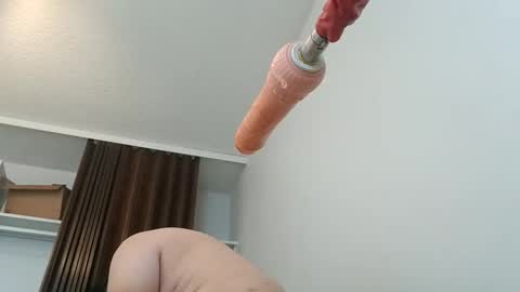 Snapshot of meheriuk68 chatting on 10-16-25, 11:06 meheriuk68 online show from 10-16-25, 11:06