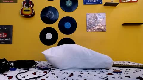 MEIS online show from 05-08-26, 03:12