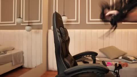 Mekari . online show from 11-03-25, 08:54