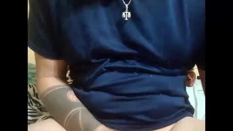 Snapshot of meketrefe666 chatting on 03-11-26, 02:17 meketrefe666 online show from 03-11-26, 02:17