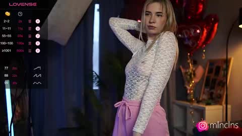 Snapshot of mel_collins chatting on 02-18-25, 02:49 MELANIE PVT ONLY 60TK PER MIN online show from 02-18-25, 02:49