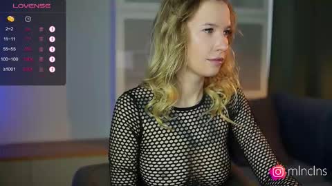 Snapshot of mel_collins chatting on 11-06-25, 11:22 MELANIE PVT ONLY 60TK PER MIN online show from 11-06-25, 11:22