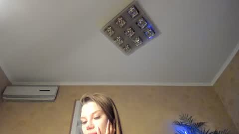 Snapshot of mela911carrera chatting on 08-07-26, 06:32 Start every day 2000 - 700 online show from 08-07-26, 06:32