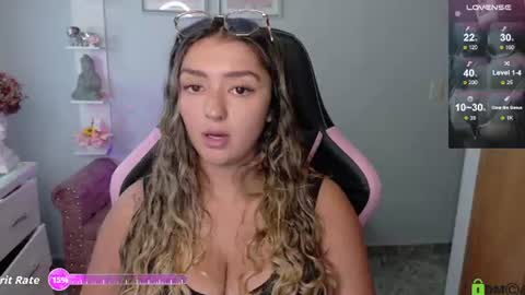 Melaany  online show from 06-17-26, 12:57