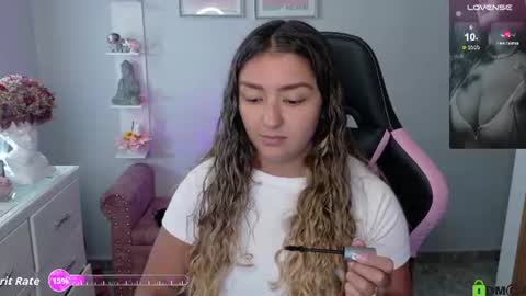 Melaany  online show from 06-19-26, 12:37