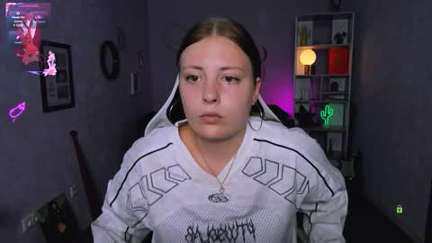 melani_bumm online show from 09-22-25, 05:42