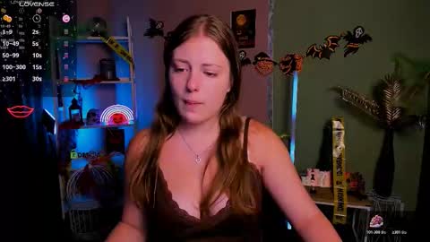 melani_bumm online show from 10-24-25, 07:10