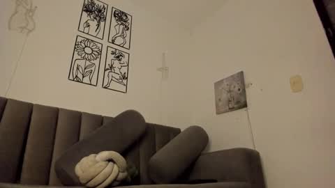 Snapshot of melani_greyy chatting on 02-04-25, 11:16 melani greyy online show from 02-04-25, 11:16