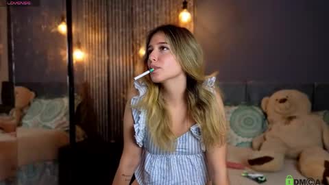 Melanie Baez online show from 05-27-26, 02:47