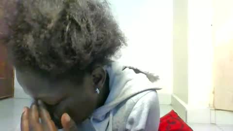 Snapshot of melanie_bae1 chatting on 05-26-26, 01:45 melanie_bae1 online show from 05-26-26, 01:45