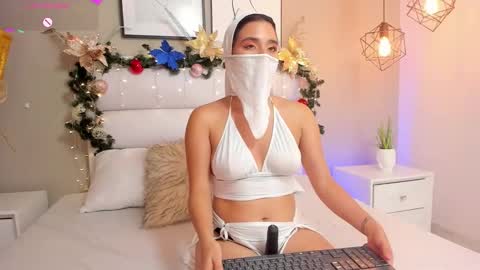 Melanie online show from 11-26-25, 08:54