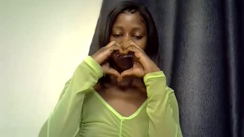 melanie_nay online show from 09-19-25, 05:20