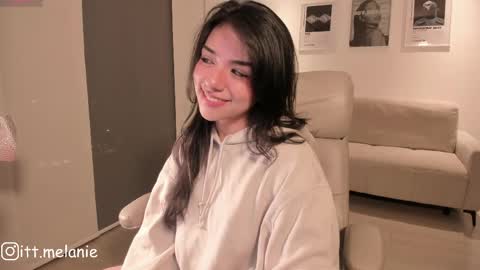 Melanie online show from 05-12-26, 02:08