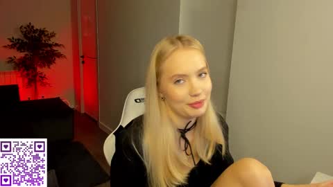 Snapshot of melanie_ryer chatting on 09-18-25, 12:34 Melanie online show from 09-18-25, 12:34