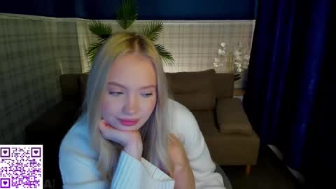 Snapshot of melanie_ryer chatting on 09-28-25, 12:05 Melanie online show from 09-28-25, 12:05