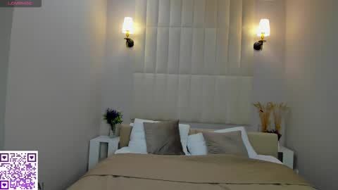 Snapshot of melanie_ryer chatting on 10-10-25, 01:15 Melanie online show from 10-10-25, 01:15