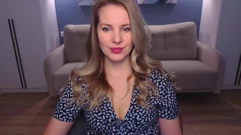 Melanie Bennett online show from 03-06-26, 06:54