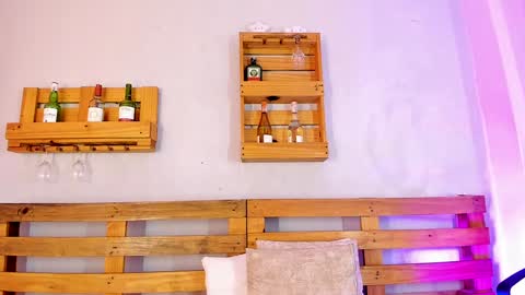 Melanie online show from 12-29-24, 01:24