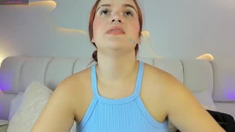 Snapshot of melanieklaus2 chatting on 05-20-26, 03:34 MELANIE online show from 05-20-26, 03:34