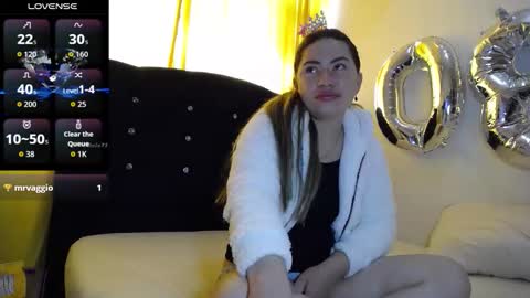 Melanie Parker online show from 10-23-25, 01:32