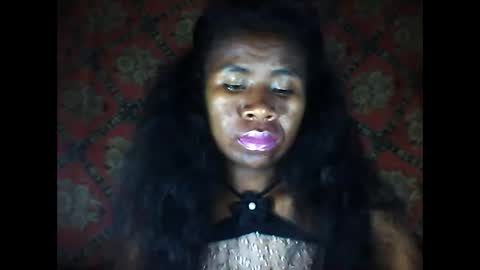 melanih online show from 11-18-25, 03:27