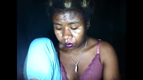Snapshot of melanih chatting on 05-16-26, 05:15 melanih online show from 05-16-26, 05:15