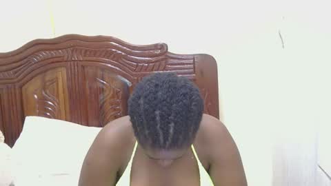 Snapshot of melanin_juicey8 chatting on 04-21-26, 01:53 melanin_juicey8 online show from 04-21-26, 01:53