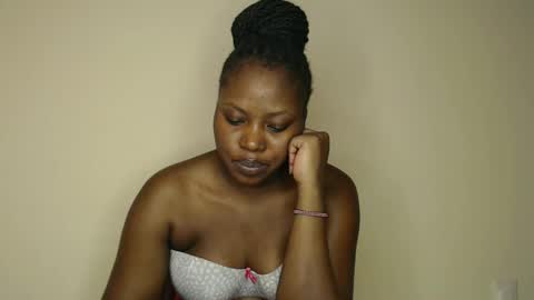 melaningoddess30 online show from 01-28-25, 08:14