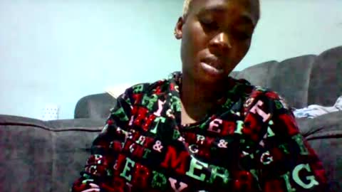 melaninndriping online show from 11-04-25, 08:41