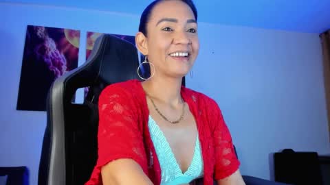 melannia_hills online show from 01-17-25, 07:08