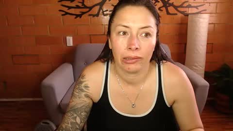 Melanny online show from 05-10-26, 12:21