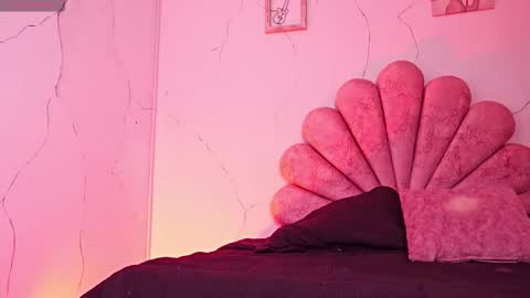 MelanyLuv online show from 03-24-26, 09:09