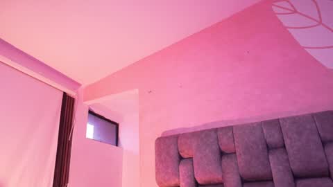 Snapshot of melanny_luv chatting on 06-30-26, 10:55 MelanyLuv online show from 06-30-26, 10:55